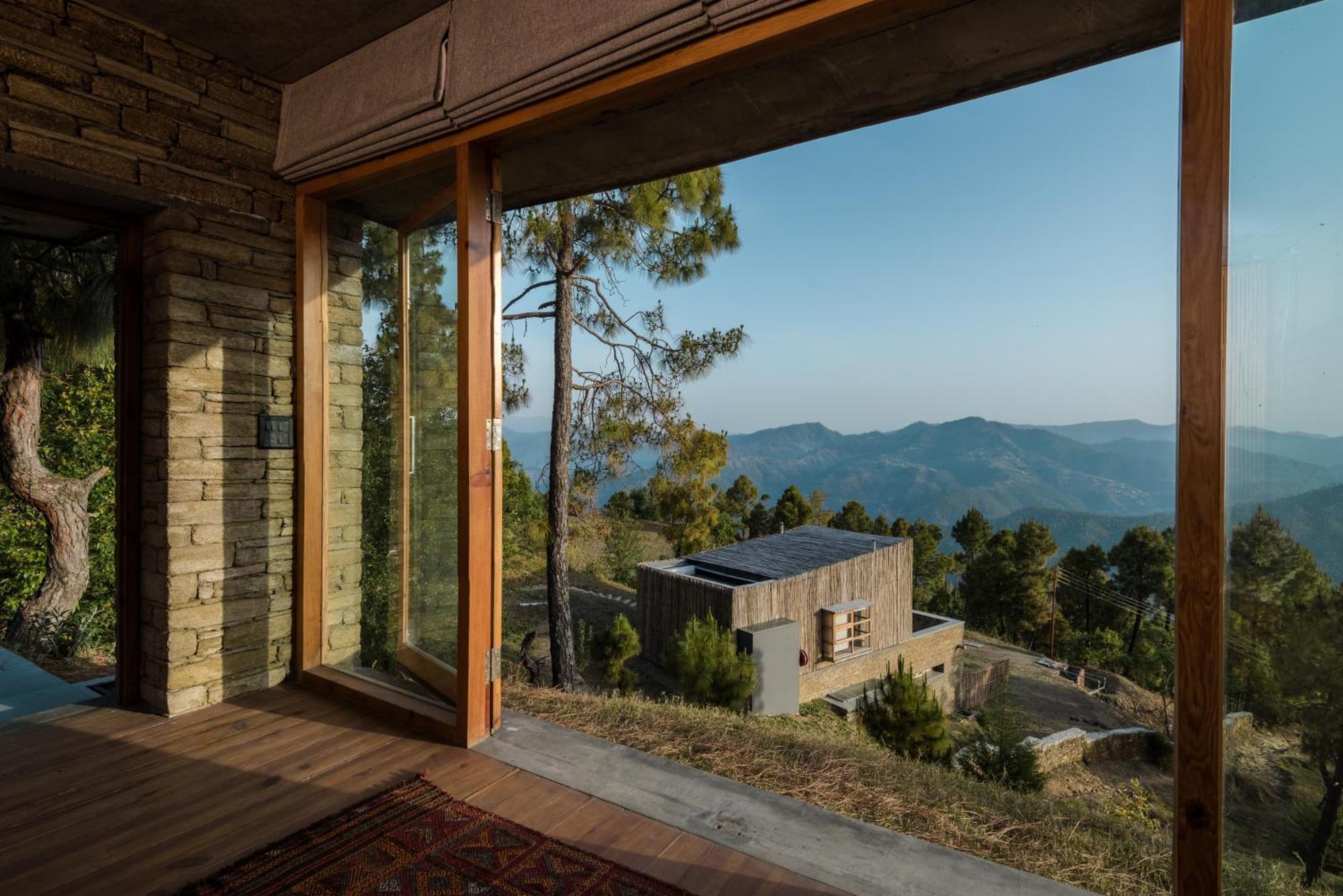The Kumaon Hotel Binsar Eksteriør billede