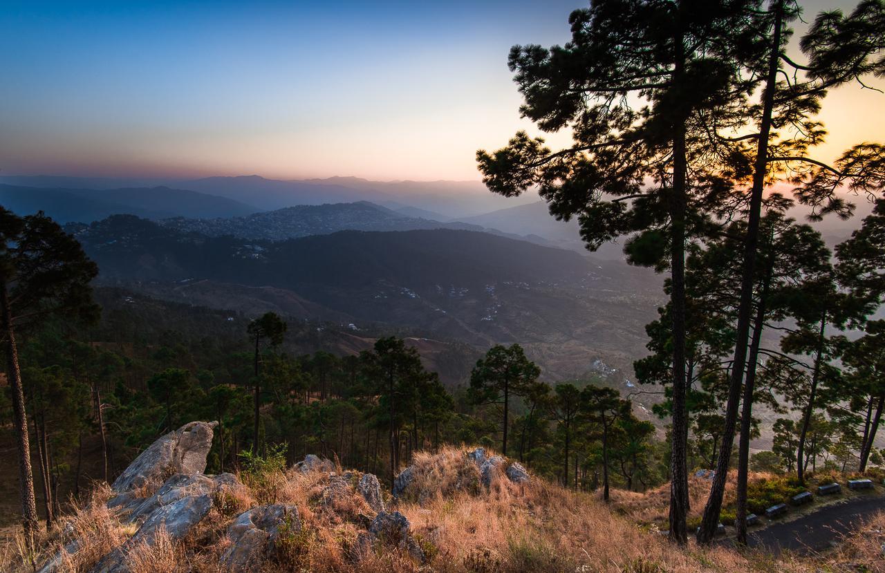 The Kumaon Hotel Binsar Eksteriør billede